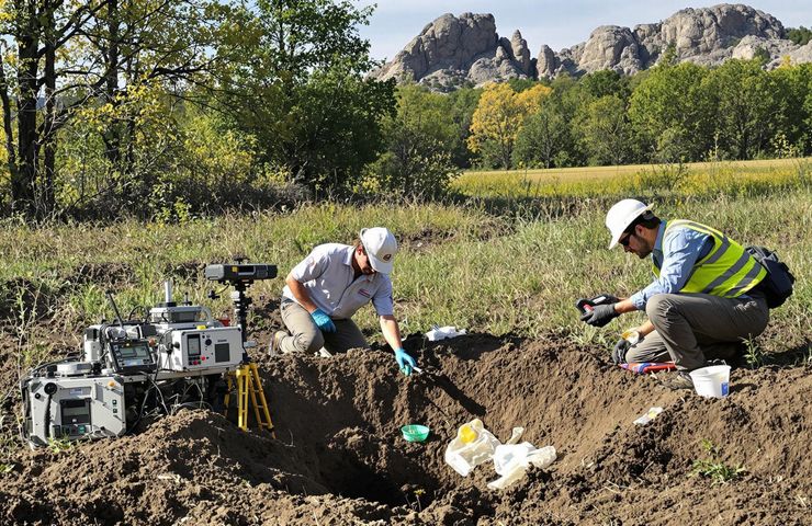 DiagnaMed Launches Natural Hydrogen Exploration Campaign in Ontario Using Proven Quebec Model