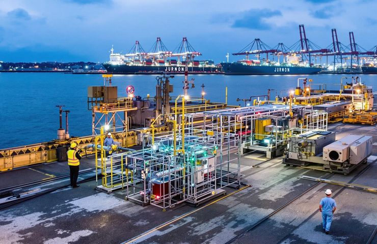 Ammonia Fuel Cell Breakthrough: Second-Gen Ammonia Cracker-Integrated SOFC Demo at Jurong Port