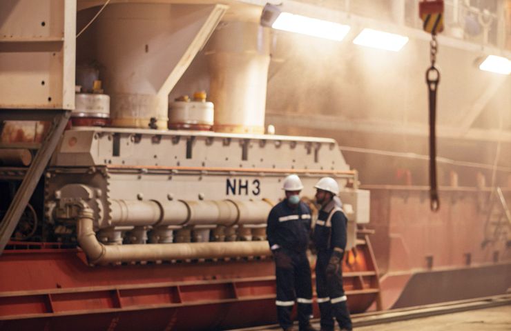 J-ENG Tests World's First Full-Scale Commercial Clean Ammonia Marine Engine