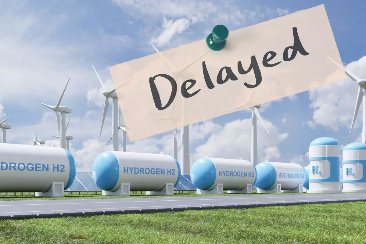 Canada-based green hydrogen project put on hold due to customer challenges - H2 News