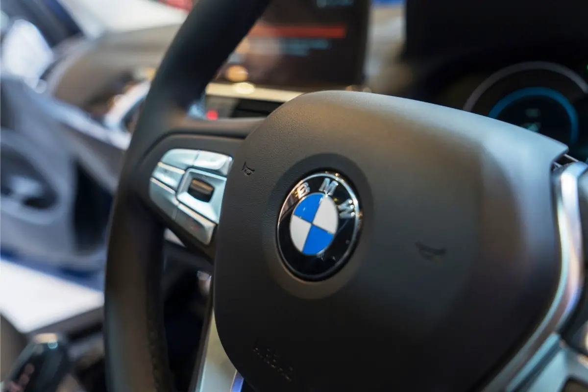 BMW iX5 Hydrogen undergoes testing in world’s coldest regions - H2 News