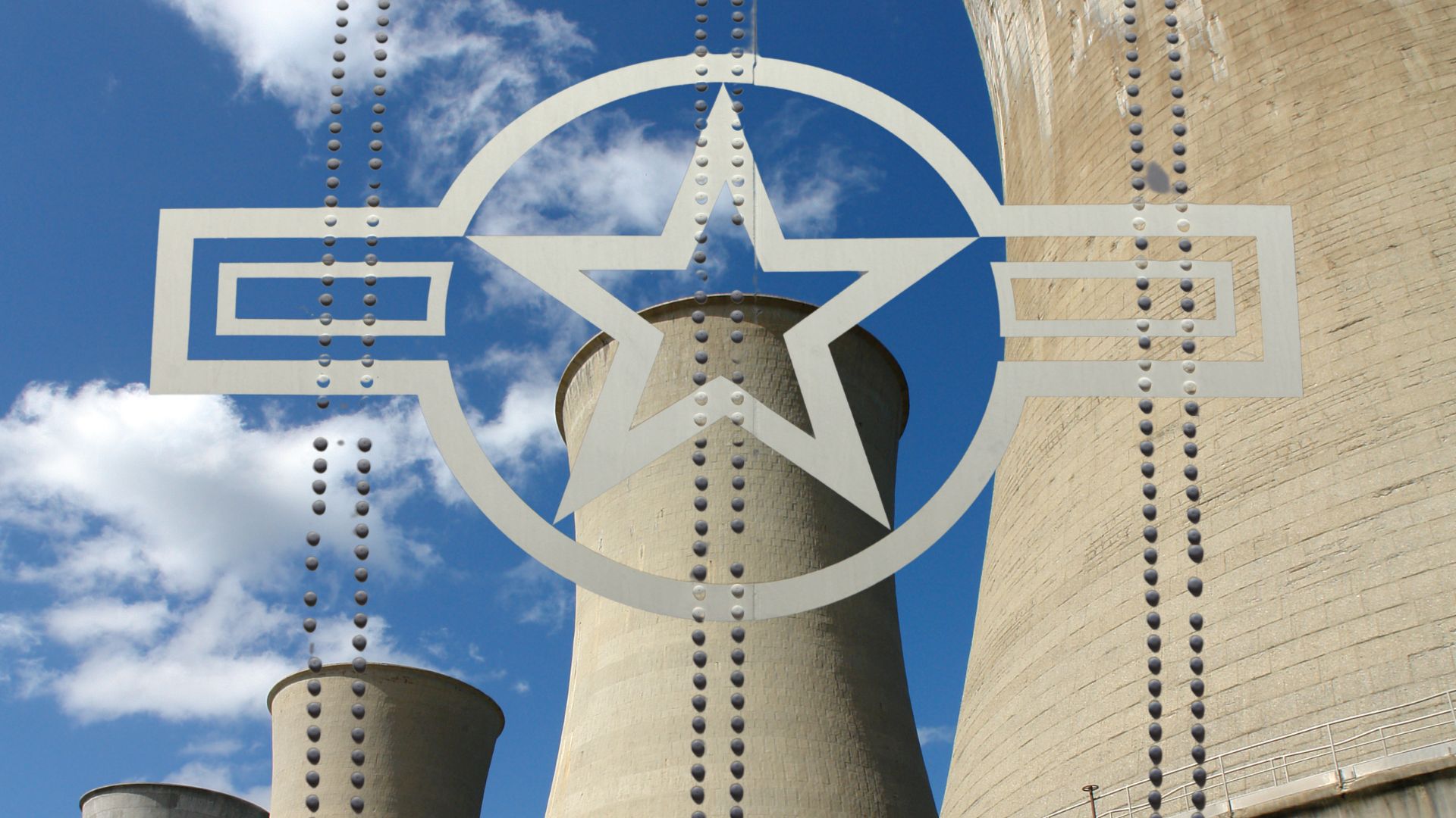 Green Hydrogen from Geothermal Energy