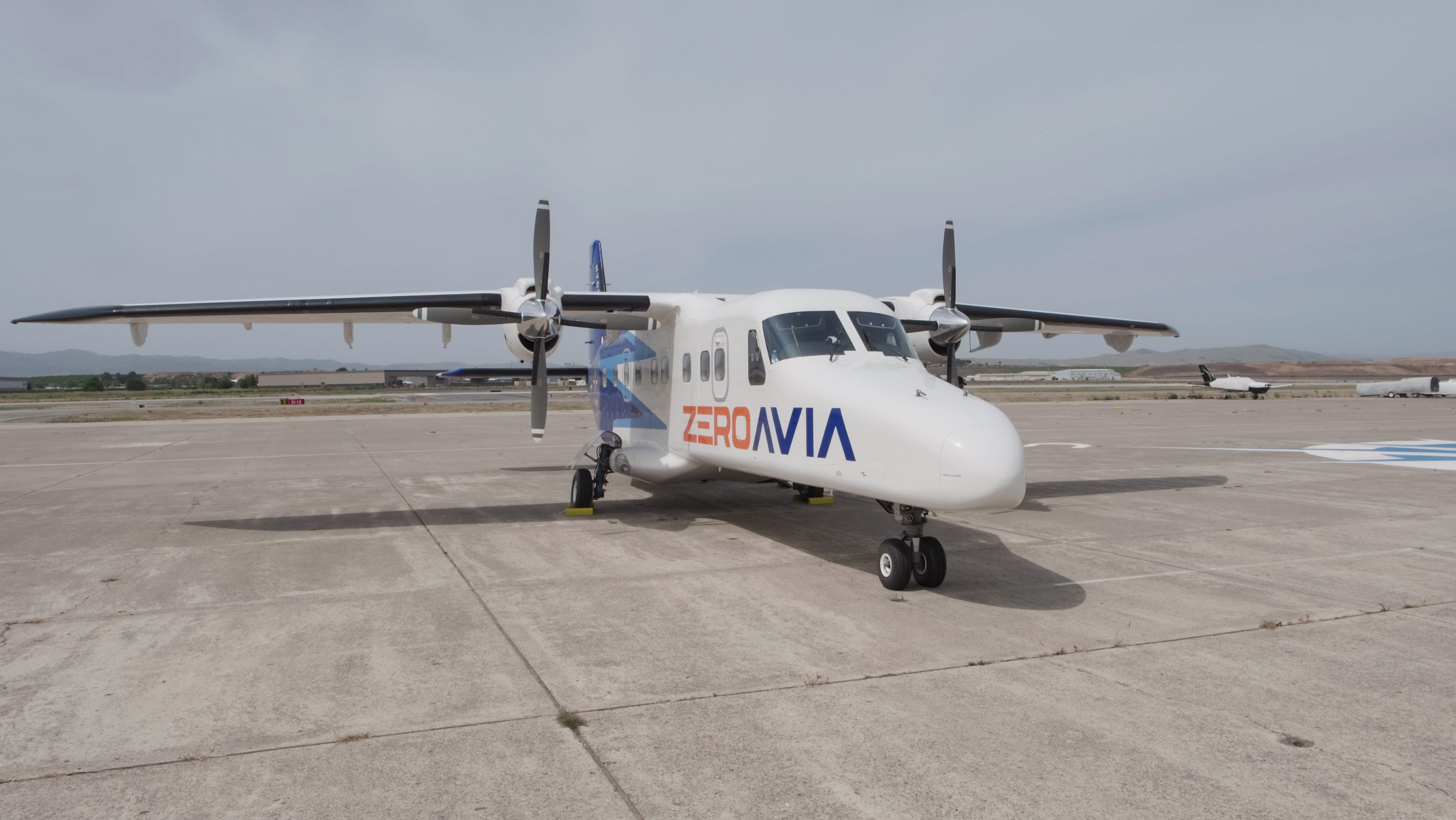 What is the HyFlyer I &amp; II hydrogen fuel aircraft - H2 News