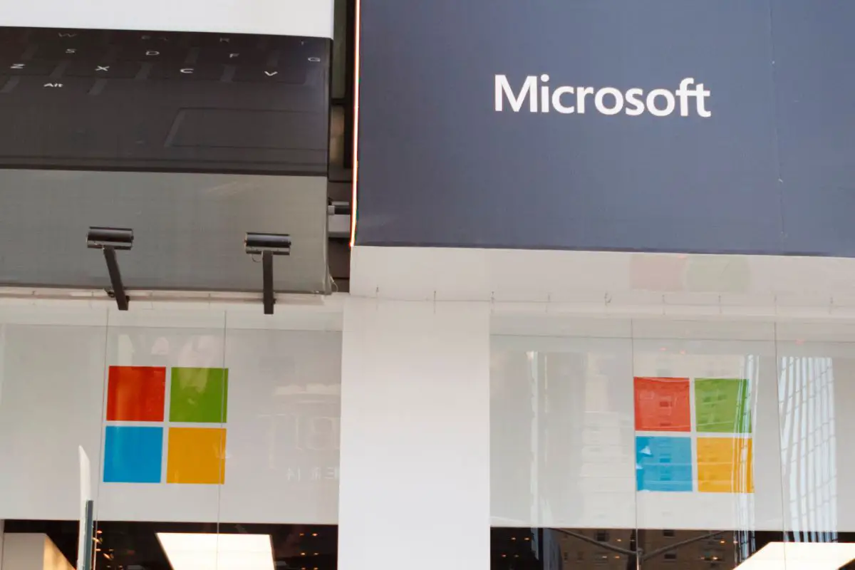 Are green hydrogen fuel cells enough for Microsoft data centers? - H2 News