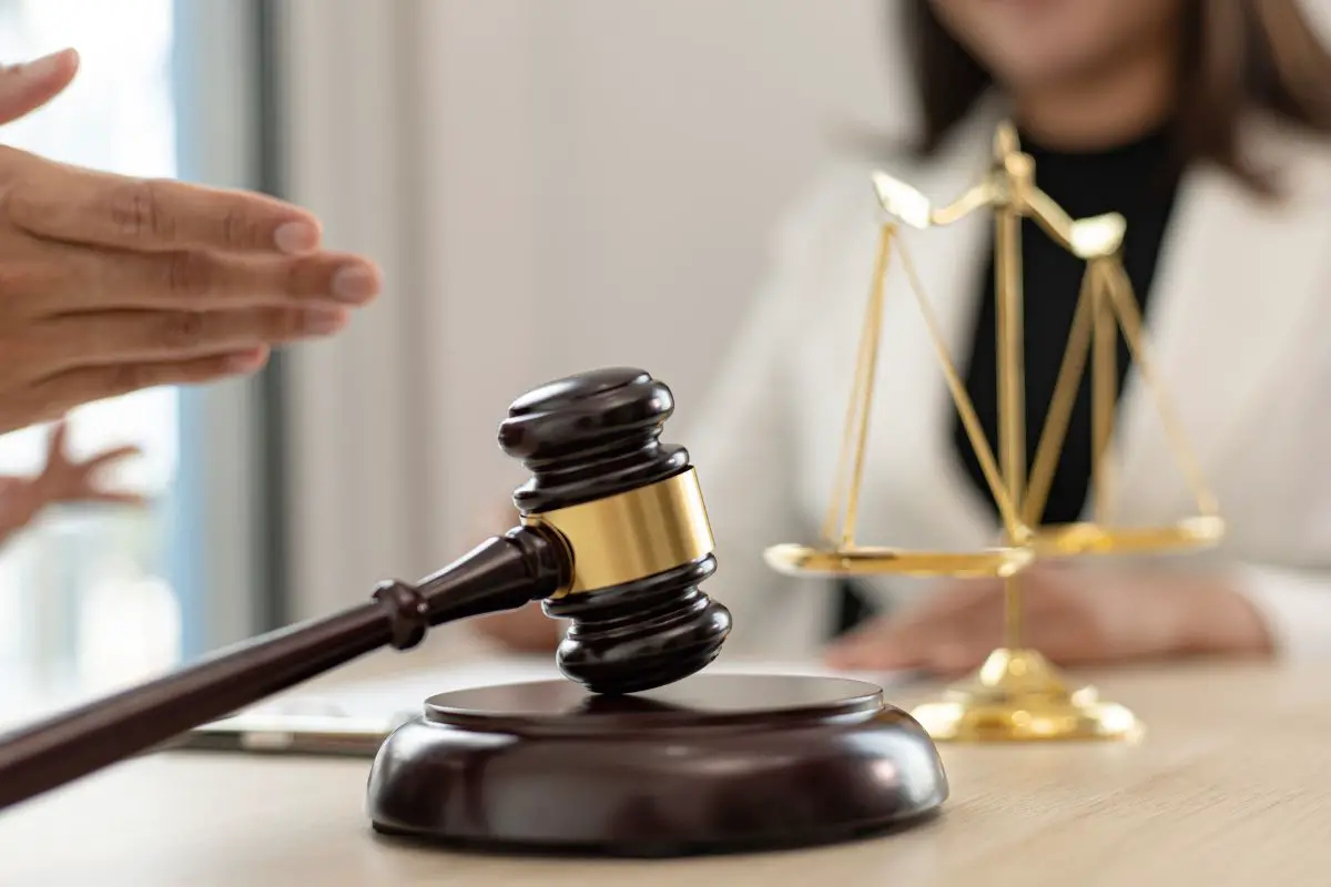 Hydrogen fuel cell vehicle company Hyzon Motors charged by SEC - H2 News
