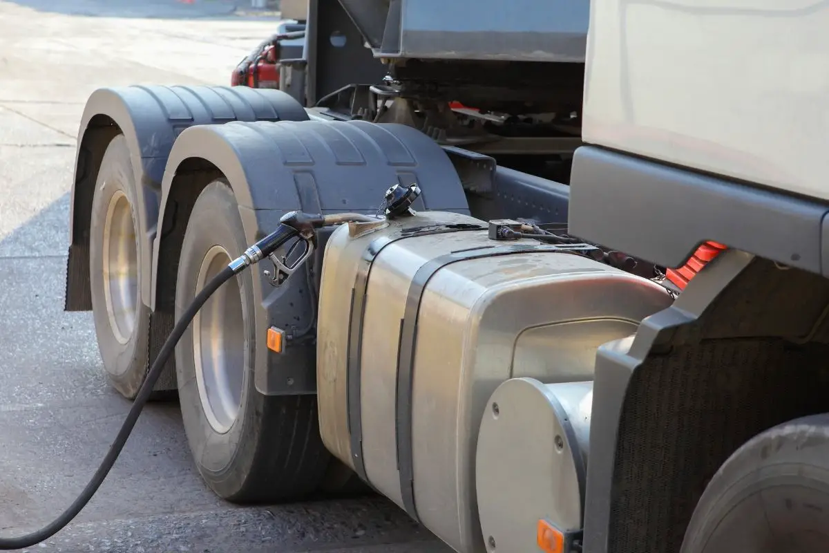 BP looks to massive green hydrogen plant for trucks