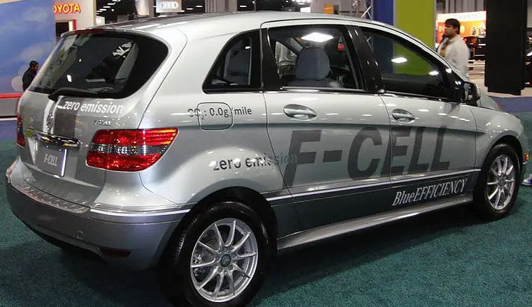 Mercedes proves their hydrogen powered cars will make the grade - ...