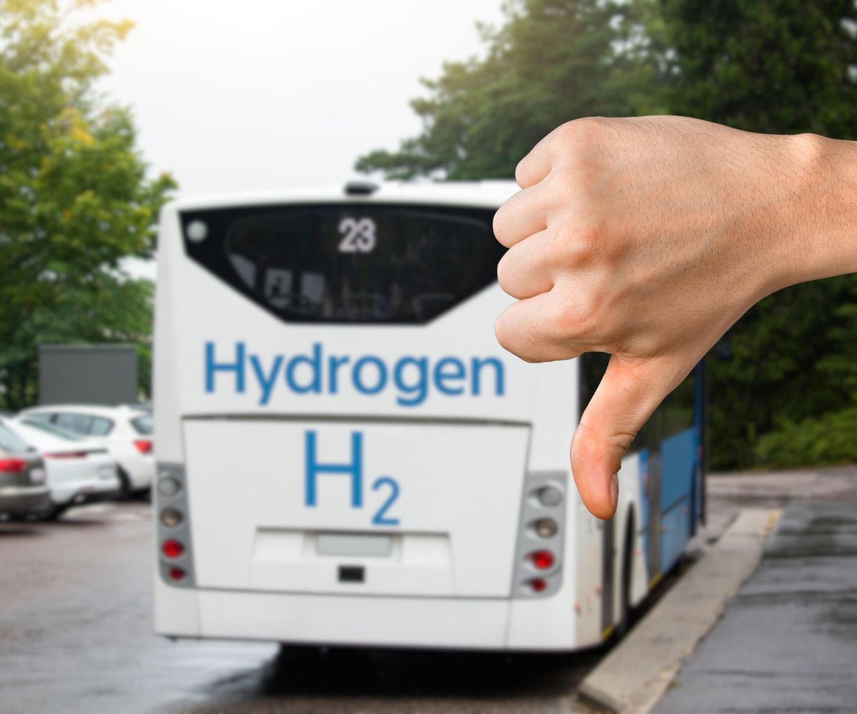 Edmonton's Electric Bus Challenges Raise Concerns | Hydrogen Fuel News