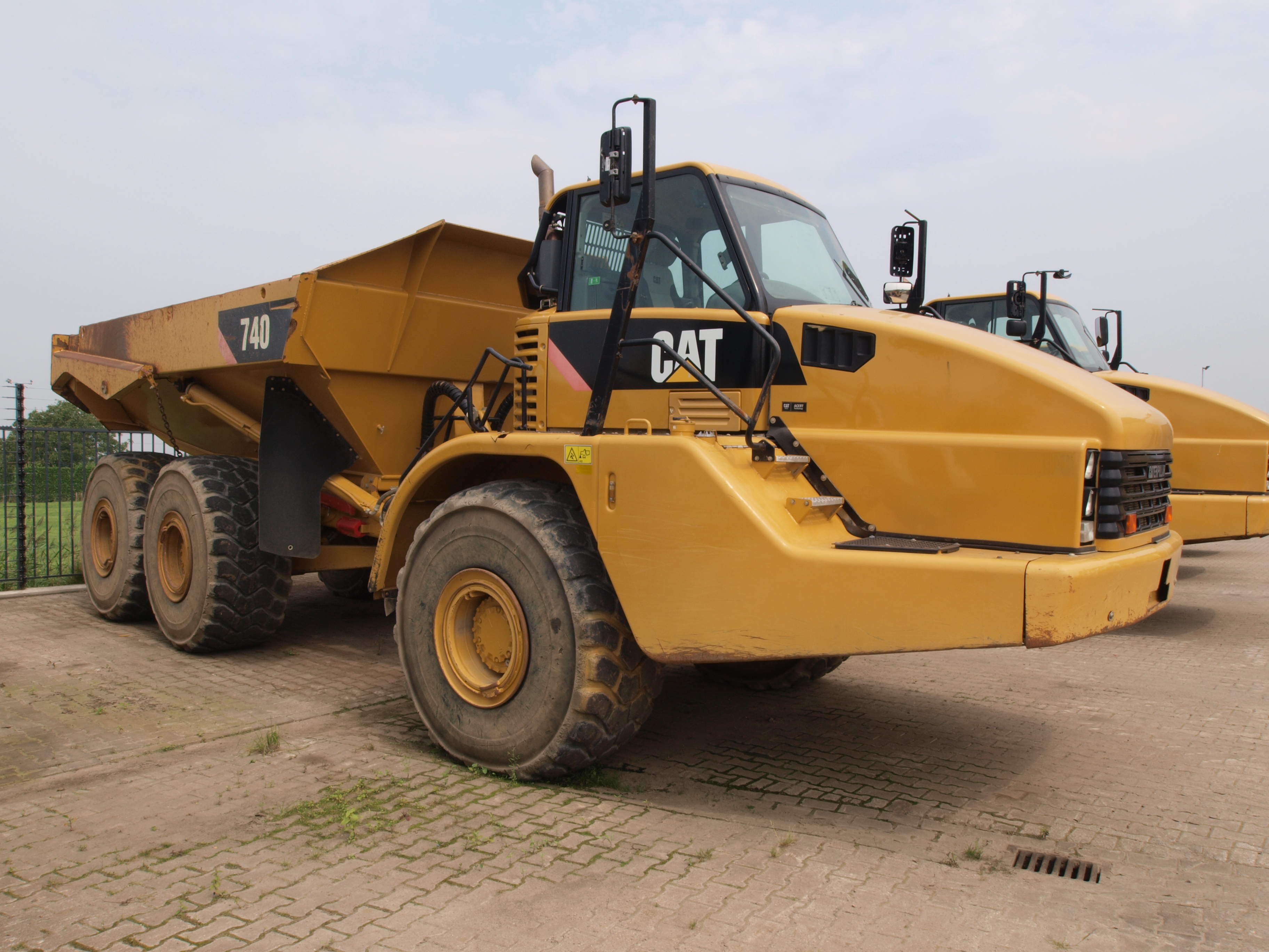 HFC technology demonstration project collab between Caterpillar, Microsoft and Ballard - H2 News