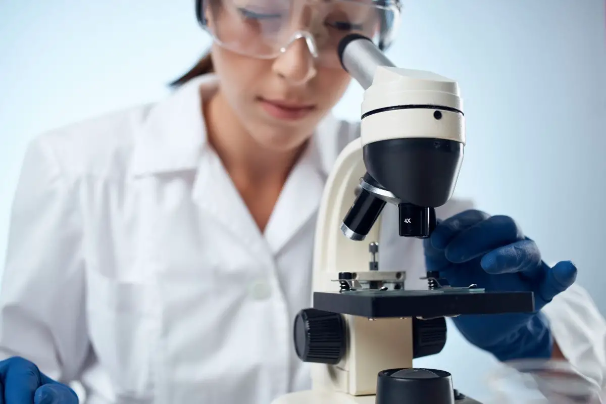 Japanese researchers use new catalyst to sustainably produce hydrogen fuel from ammonia