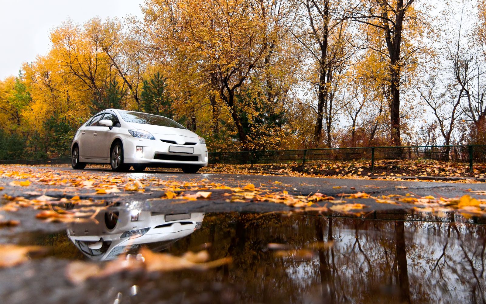 Toyota recalls over 600,000 of its hybrid cars worldwide