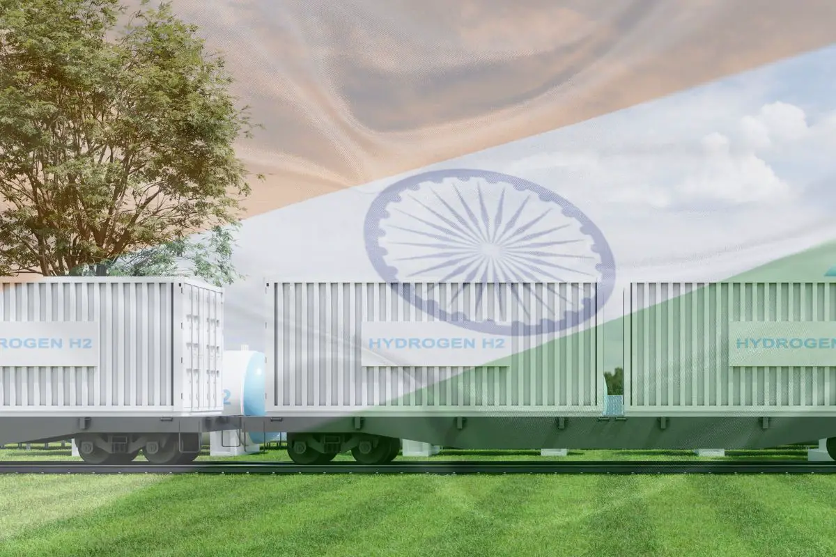 India’s first of many hydrogen trains to ride the rails next year - H2 News