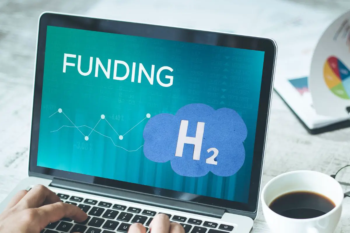 DOE invests millions in clean hydrogen technologies and to improve power grid - H2 News