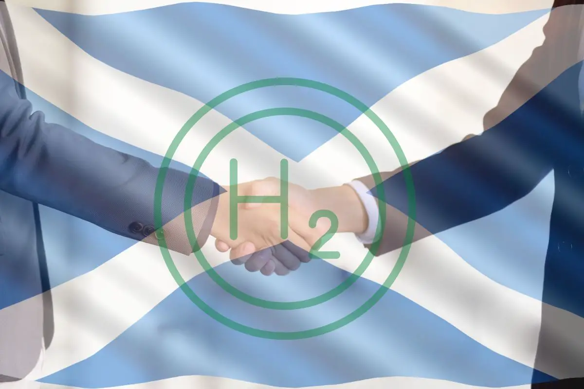 Green hydrogen collaboration forms between RWE and SGN - H2 News
