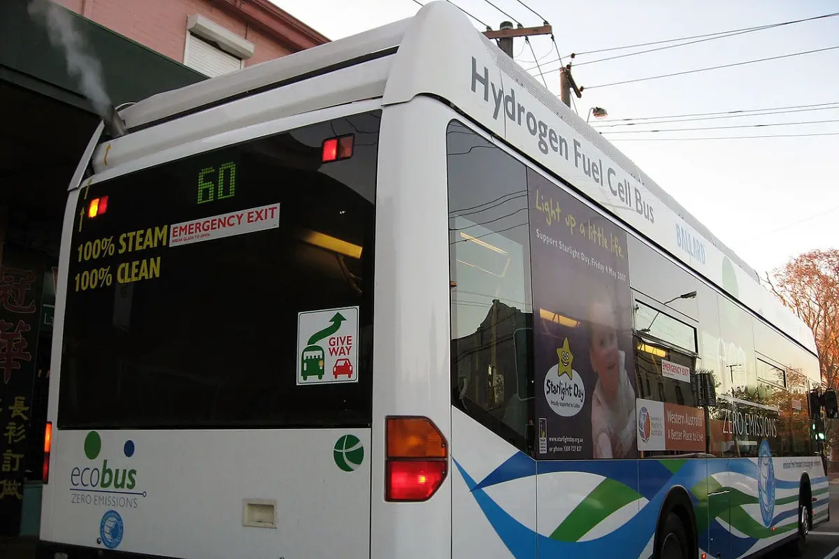 Hydrogen Fuel Cell Bus Council established ahead of widespread H2 rollout - H2 News