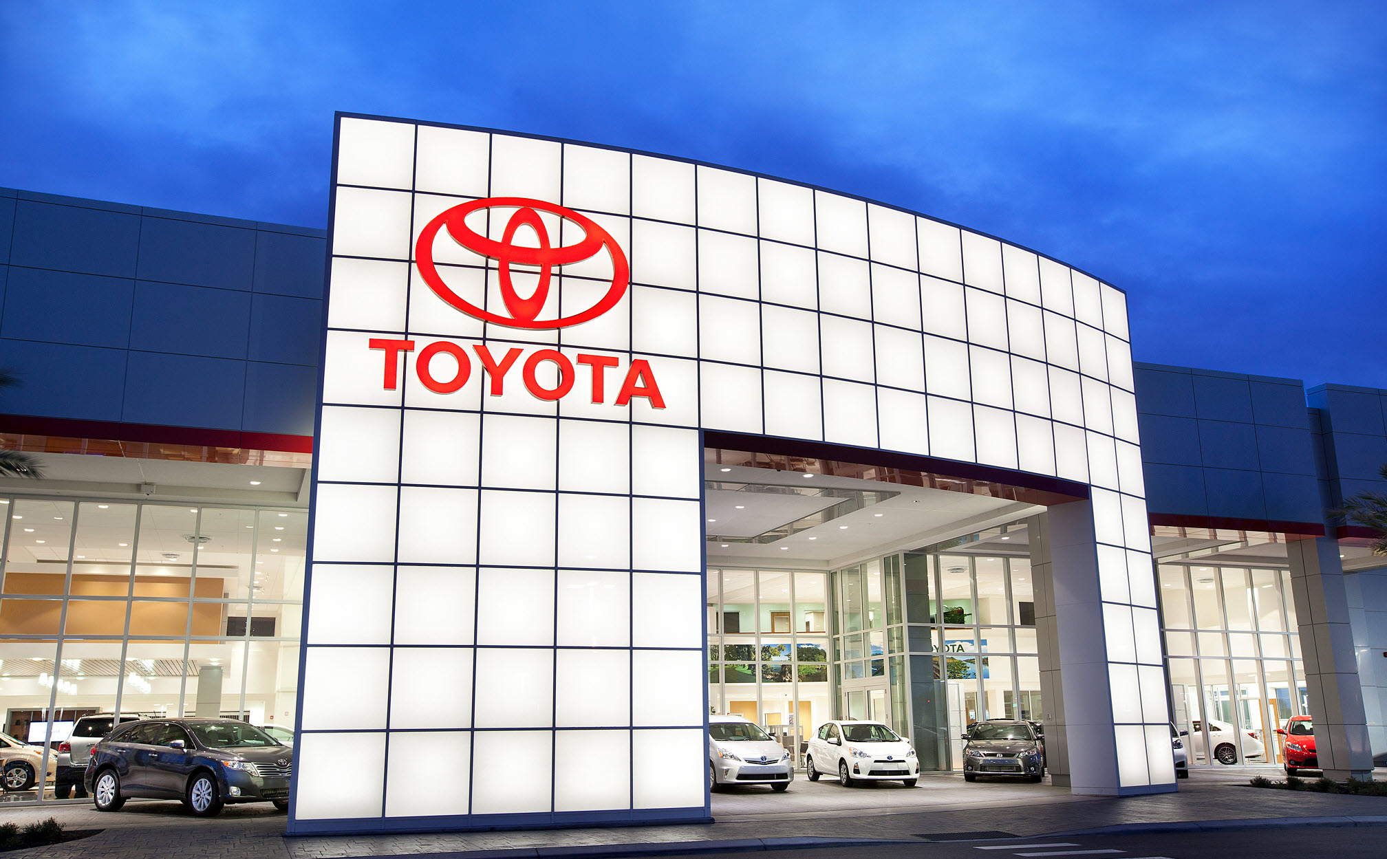 Top Hydrogen Car Automaker Knows What Consumers Want
