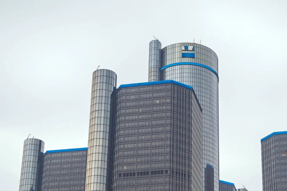 GM turns its focus on hydrogen cars and more - H2 News