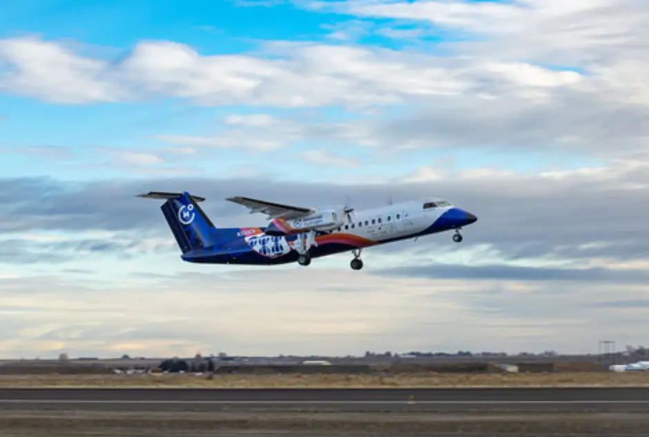 Universal Hydrogen Flight Test of Hydrogen Airplane