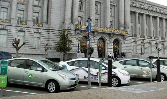 The problem with electric vehicles may be infrastructure, not