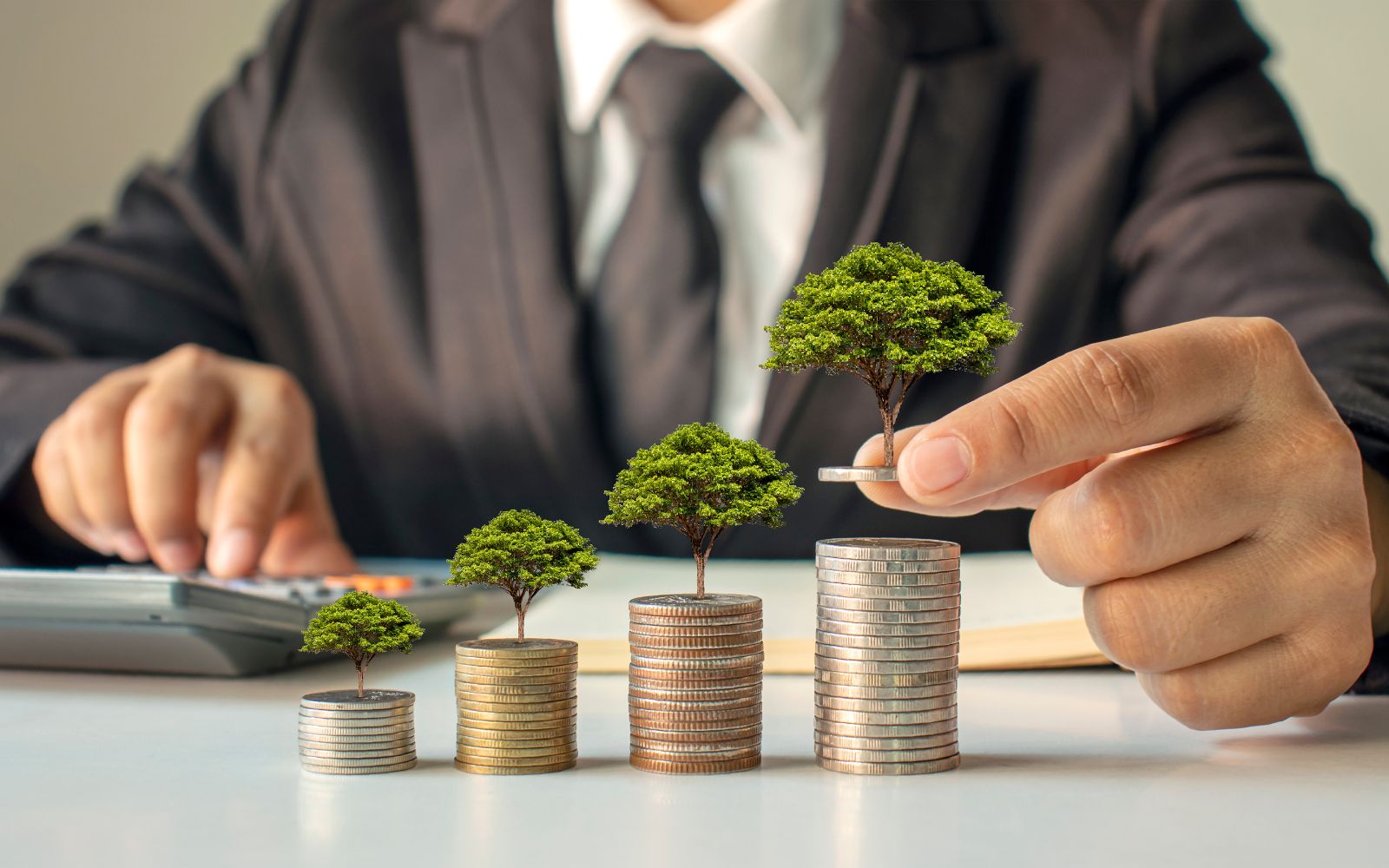 Growing green hydrogen economy - Invest in platinum?
