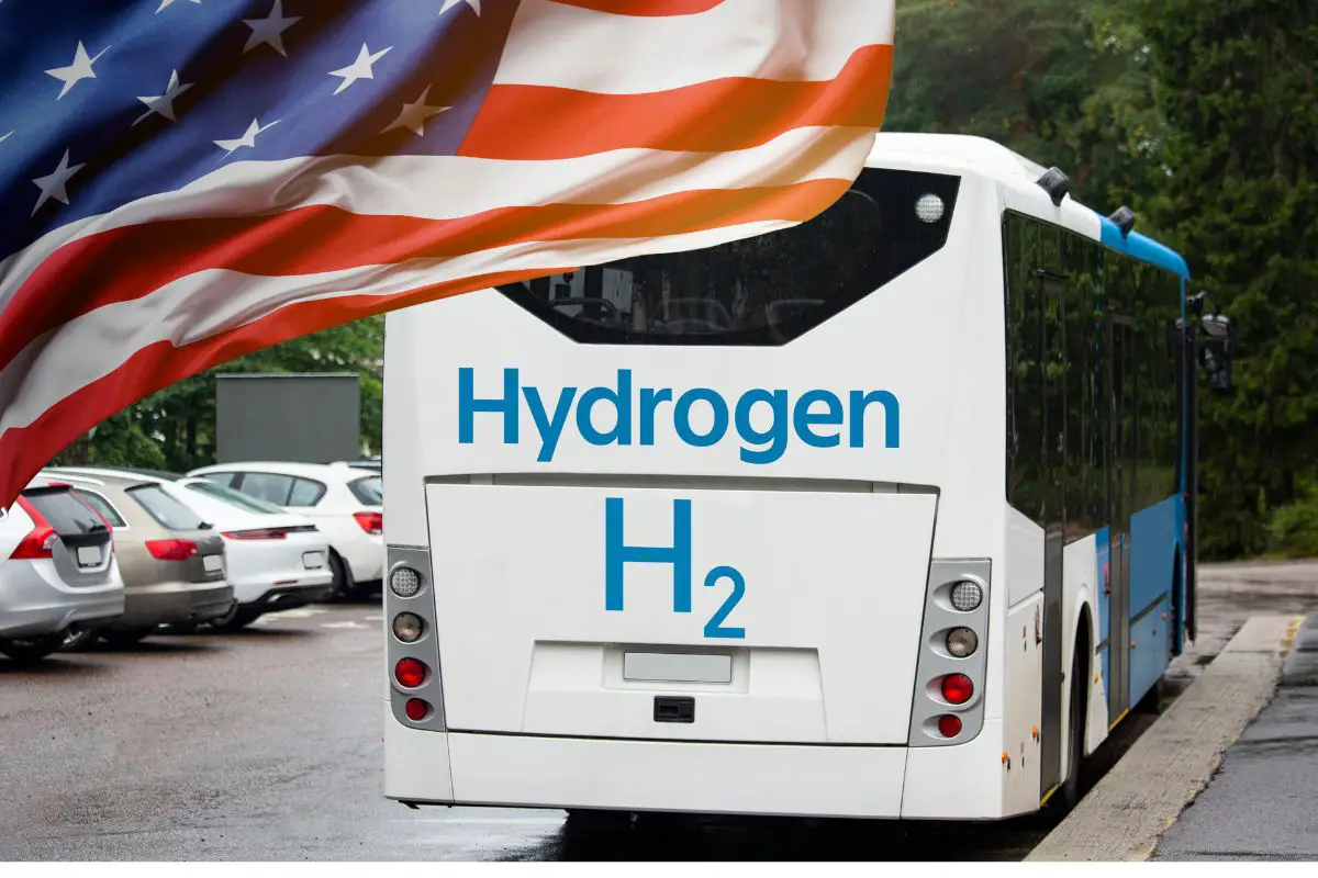Why US Towns are Changing Lanes from Electric to Hydrogen Buses - Hydrogen News