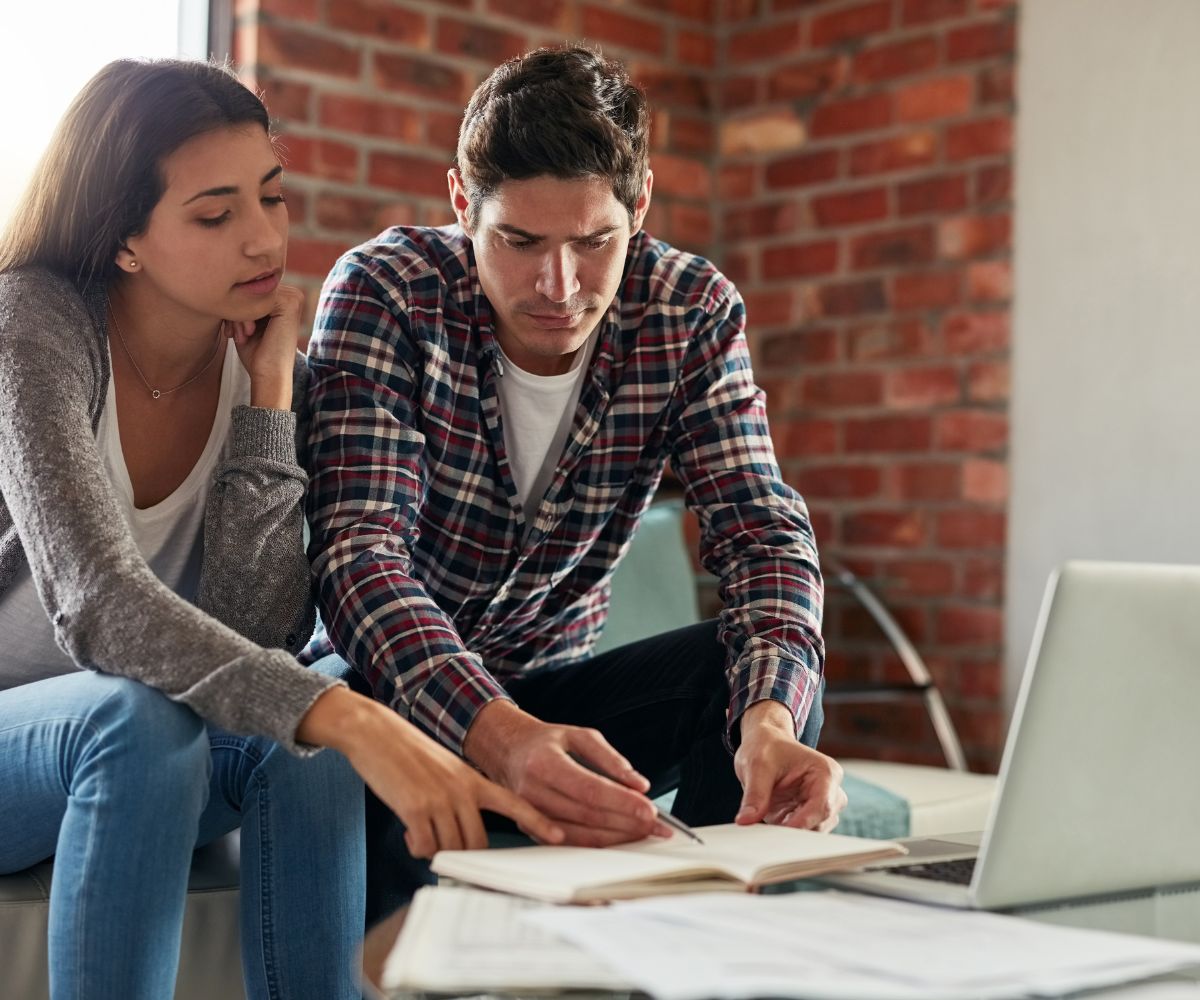 Cost of Living Crisis: Smart Ways to Save Money and Lower Your Monthly Bills